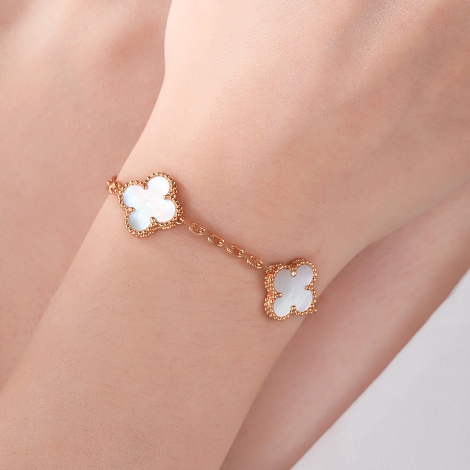 Rose Gold Plated Sterling Silver Mother - of - Pearl Four - Leaf Clover Bracelet（7.48inch,0.3oz） - 